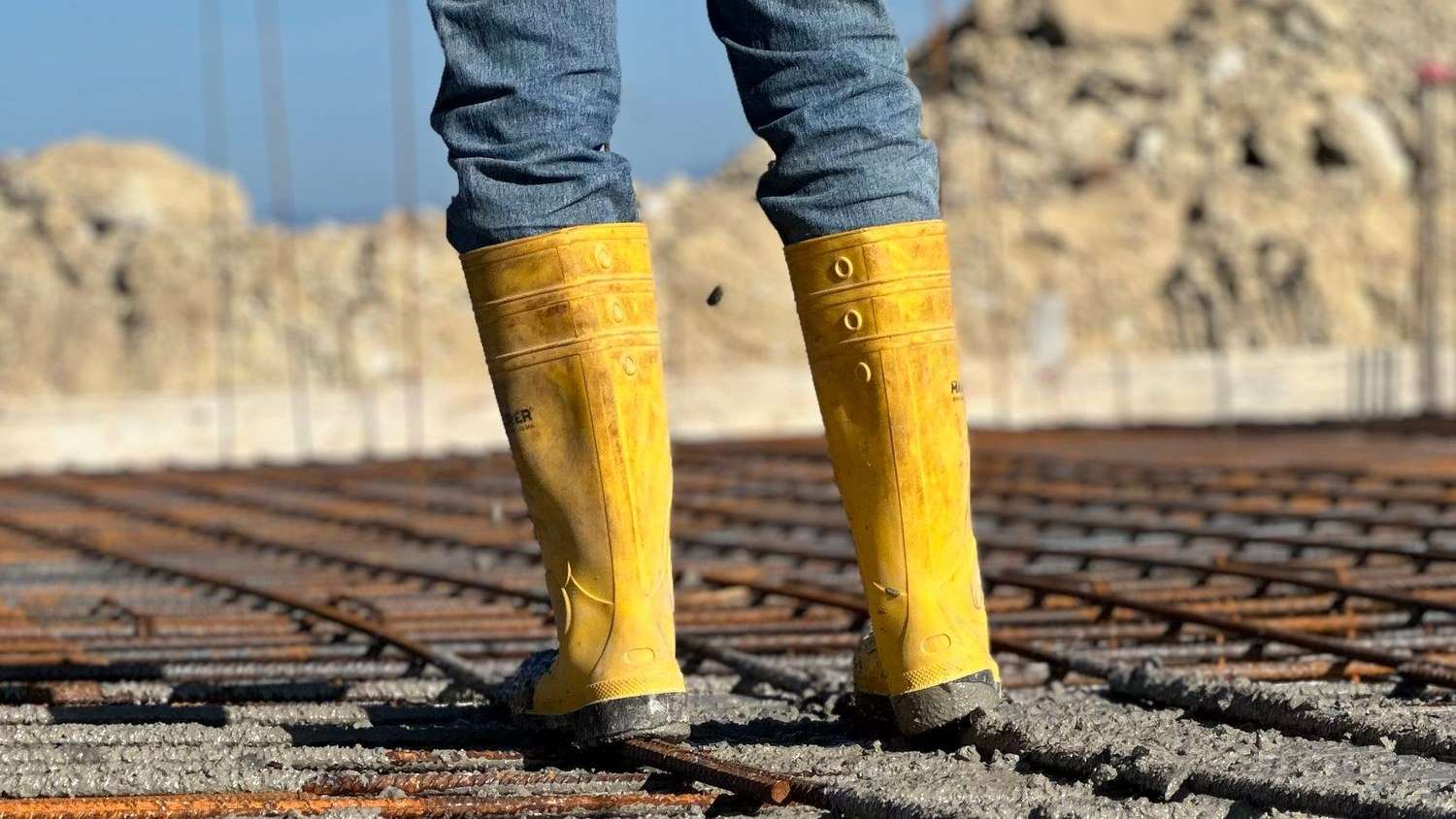 Soğuk Havada Beton Dökümü: Kış Şartlarında Ne Değişir?